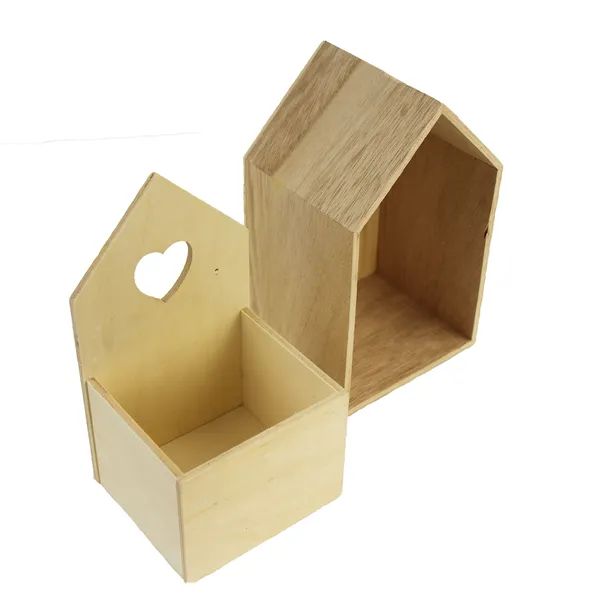 Gelbes Holzhaus D0694/B 2. Qualität