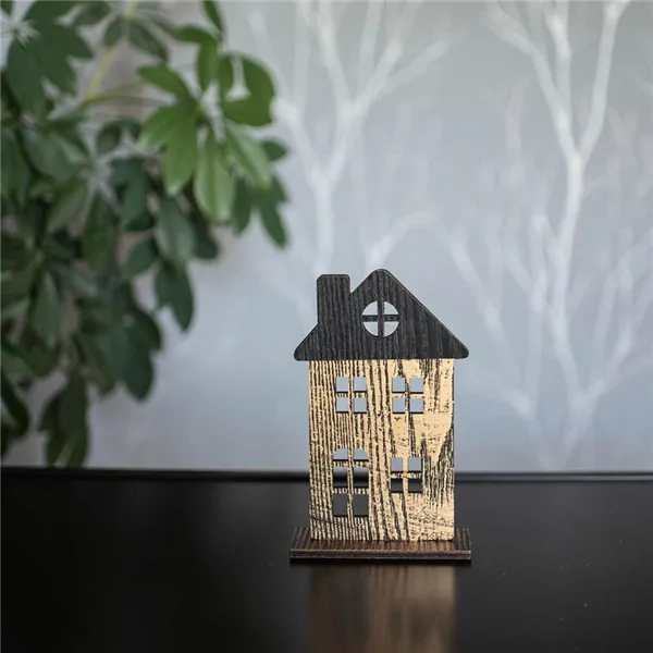 Dekoratives Haus D5614-18