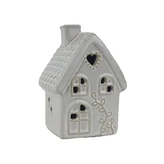 Haus mit LED-Beleuchtung X7681